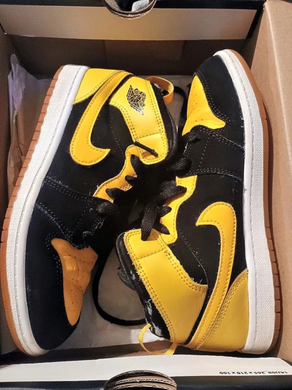 Nike Air Jordan 1 Low Yellow & Black Sneakers